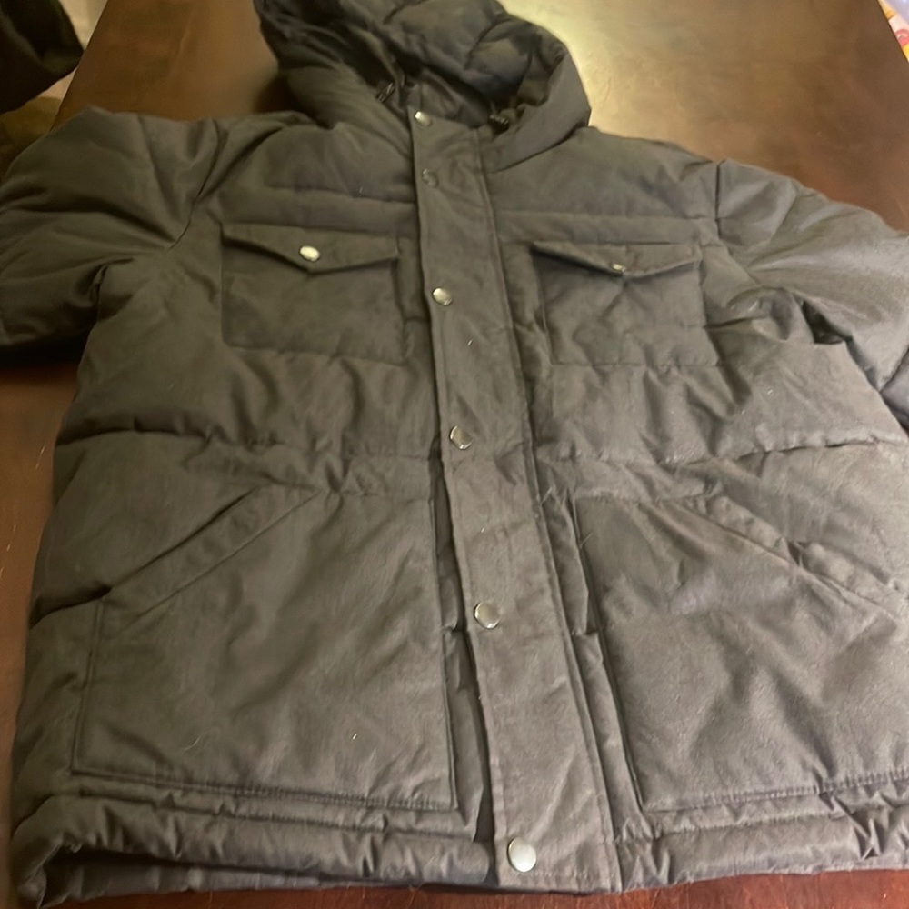 Puffer Jacket Size L, Dark Charcoal Gray